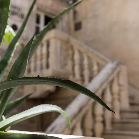 호텔 Slavija Culture Heritage