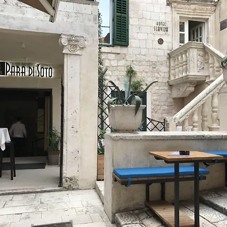 Slavija Culture Heritage 호텔 4*