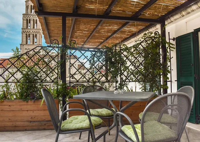 Готель Slavija Culture Heritage 4*