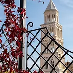 Slavija Culture Heritage 4* Split