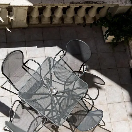 Hotel Slavija Culture Heritage
