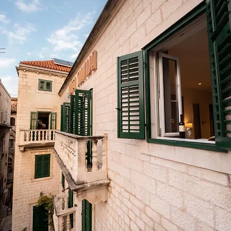 Slavija Culture Heritage Hotel