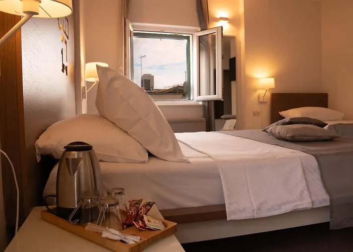 Slavija Culture Heritage Hotel 4*