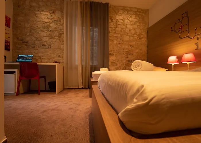 Slavija Culture Heritage Hotel