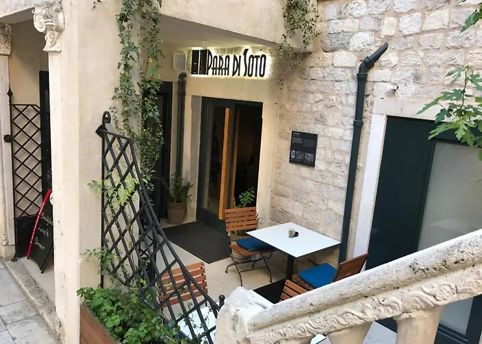 Slavija Culture Heritage 4*