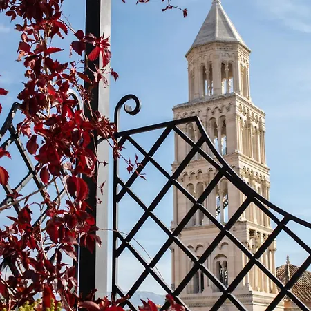 Slavija Culture Heritage 4* Σπλιτ